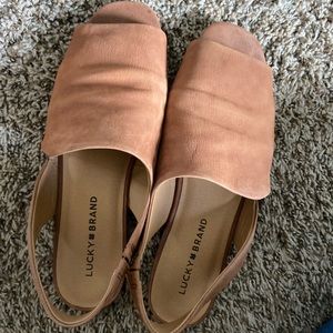 Lucky 🍀 Brand opened toe sling back flats